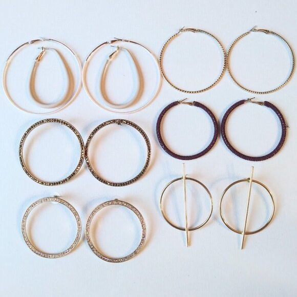 Unbranded Jewelry - Lot of 7 Hoop Earrings Gold Toned Rhinestone Costume Jewelry Large Pierced Ears